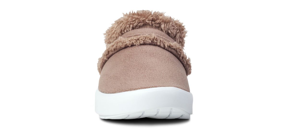 Oofos OOcoozie Low Shoe Chocolate | 72081-ZRAS