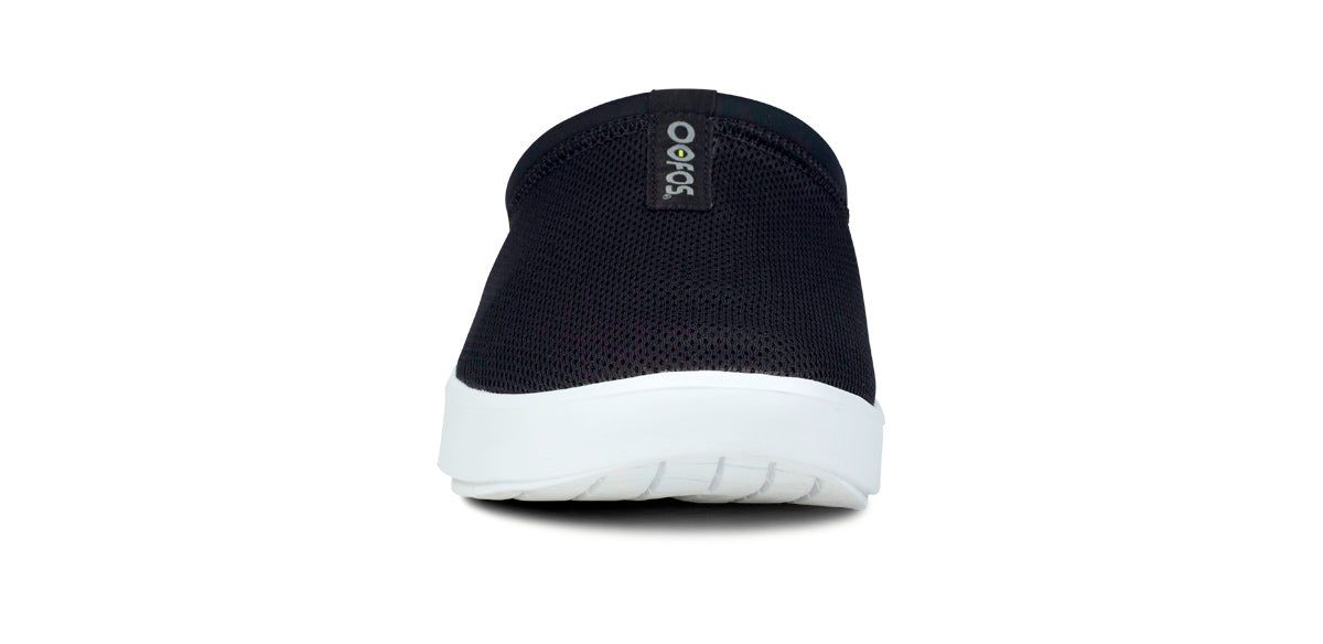 Oofos OOcoozie Sport Mule White / Black | 34197-UTIE