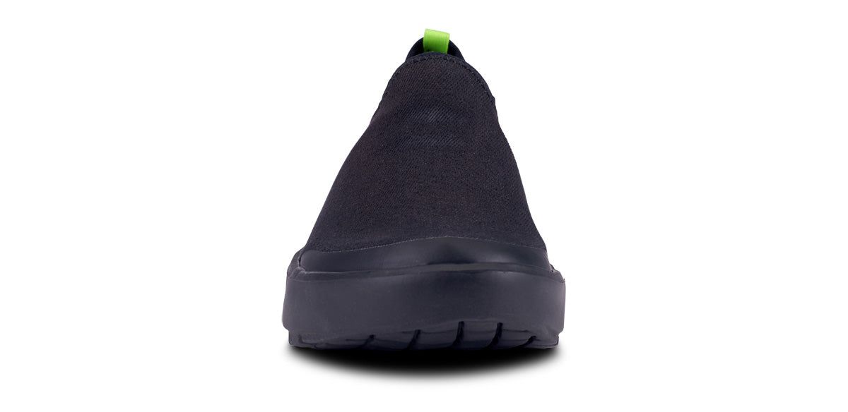 Oofos OOmg eeZee Low Shoe Black | 74680-UZDO