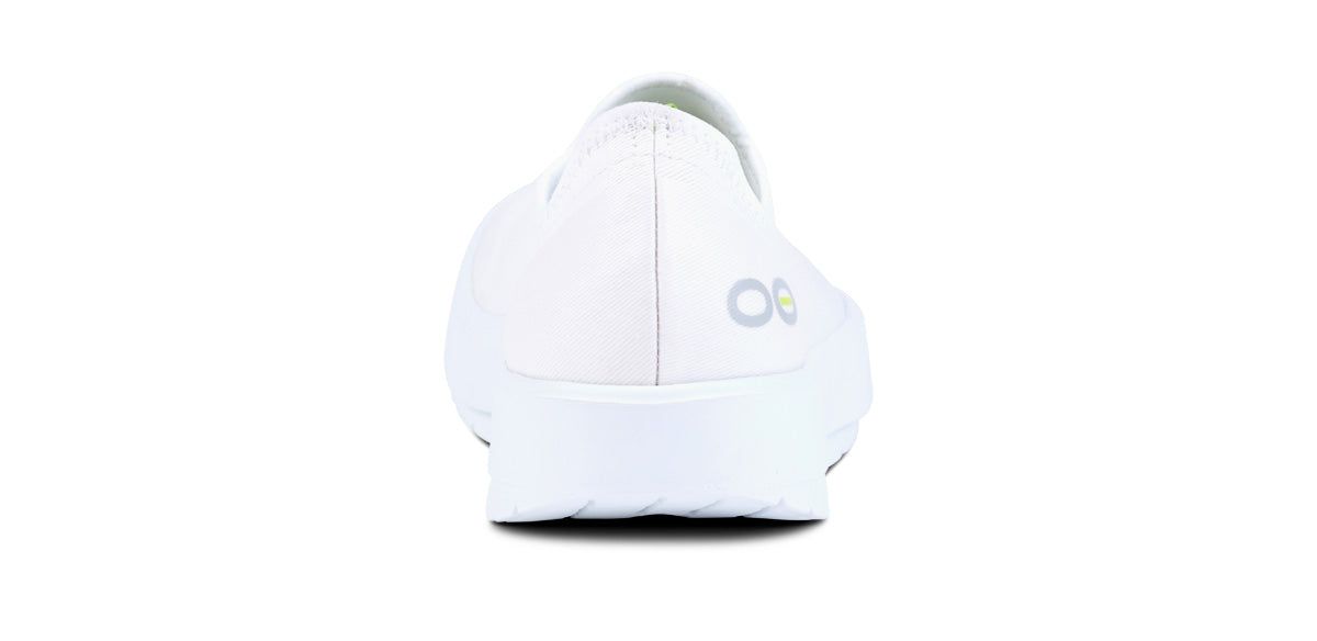 Oofos OOmg eeZee Low Shoe White | 54179-OMZD