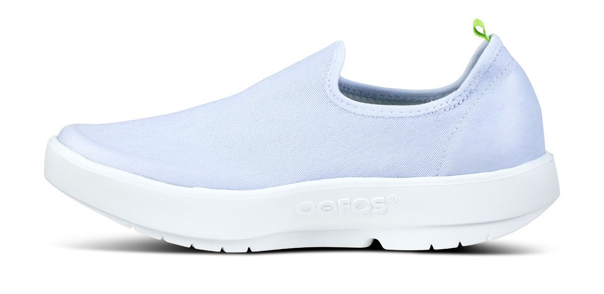 Oofos OOmg eeZee Low Shoe White / Purple | 82490-LPUO